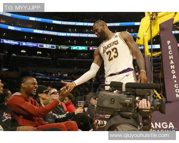 湖人新赛季战绩喜人七套首发阵容助力老詹缺阵仍能赢球