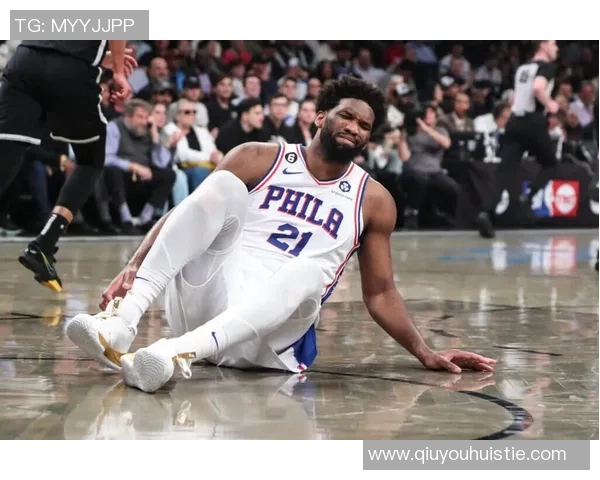 恩比德膝盖疼痛持续每日观察状态复出在望球迷期待重返赛场