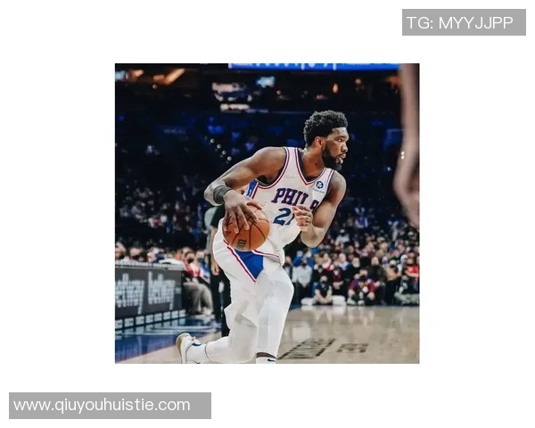 小弟埃奇库姆助力马克西狂砍35分三分球表现出色展现实力